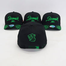 Load image into Gallery viewer, Matariki Snapback
